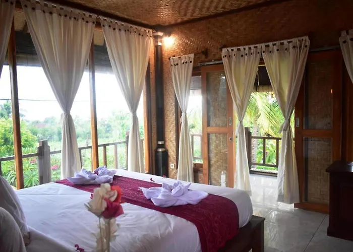 Menjangan Sari 4*