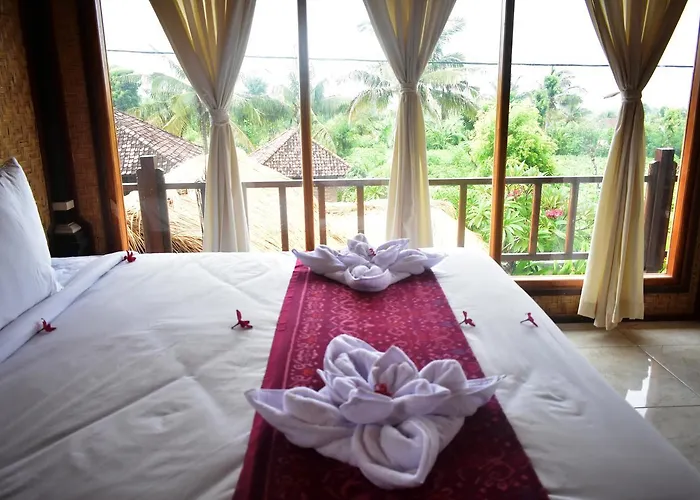 Menjangan Sari ゲストハウス 4*