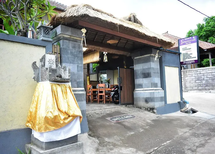 Menjangan Sari ゲストハウス バニュウェダン